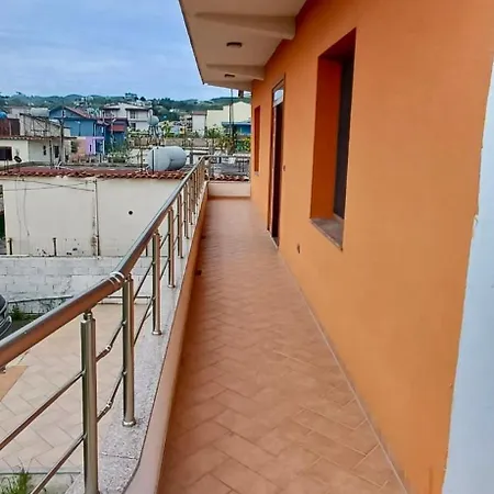 بيت للعطل Sindy Albania Durrazzo *